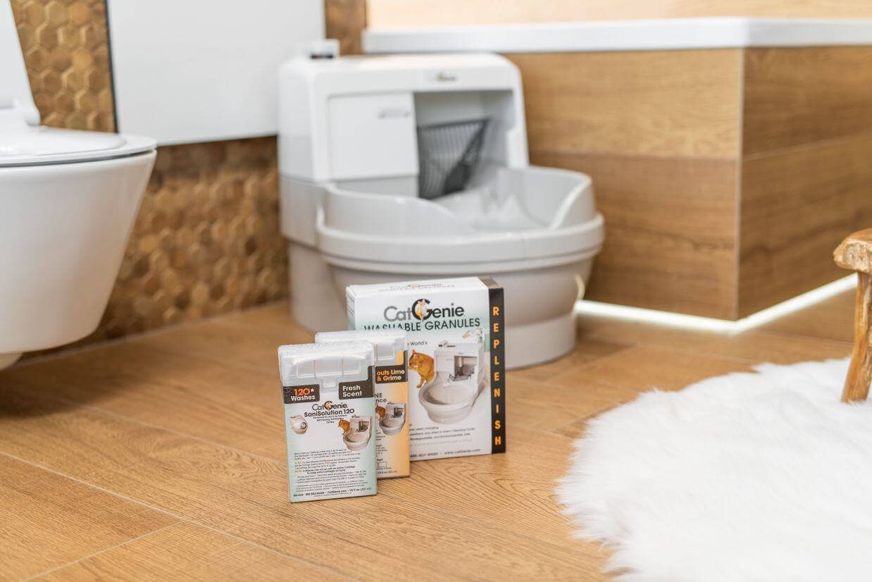 automatická kočičí toaleta se samosplachováním